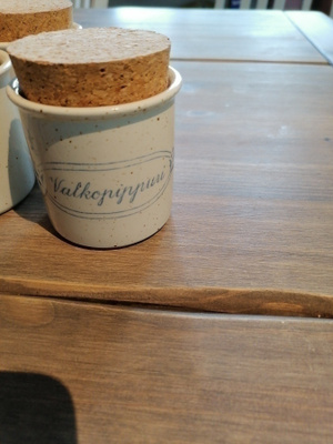 PENTIK HALLA MAUSTEPURKKI VALKOPIPPURI