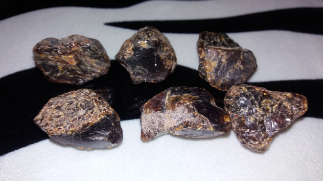41g- Meripihka Raakakivi, 6kpl