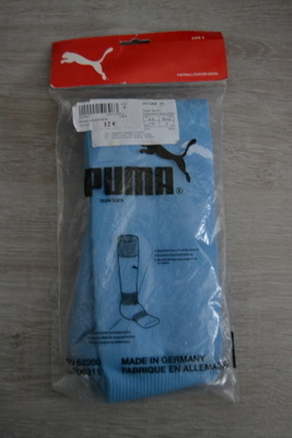 PUMA siniset jalkapallosukat 39-42