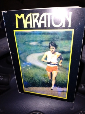 Taskuopaskirja : Maraton ( SIS POSTIKULU )