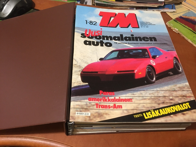 TEKNIIKAN MAAILMA 1-12/1982 KANSIOSSA HYVÄ