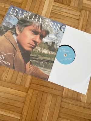 Edu Kehäkettunen . Lentäjän koira nimmari LP vinyyli