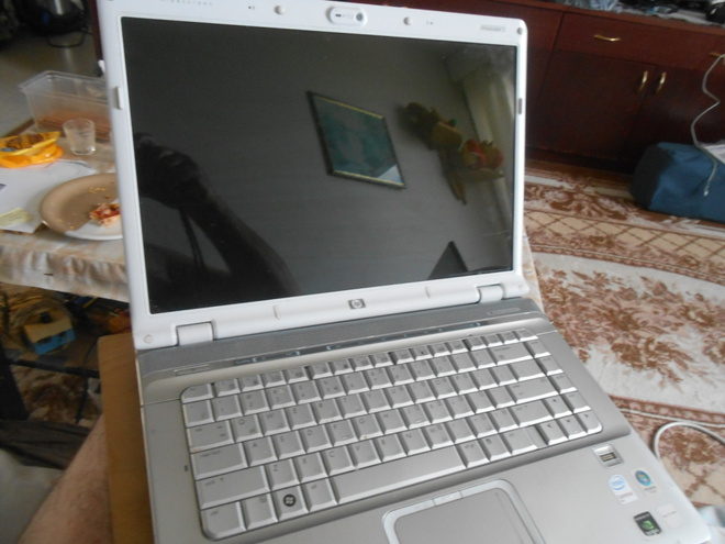 HP Pavilion dv6000 varaosiksi.