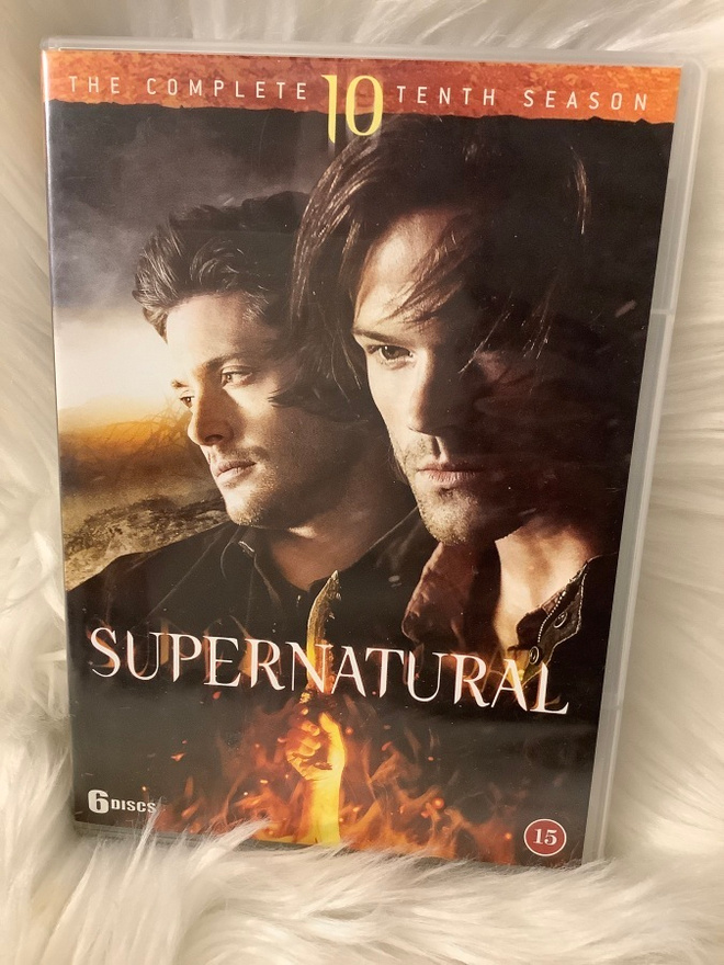 SUPERNATURAL 10