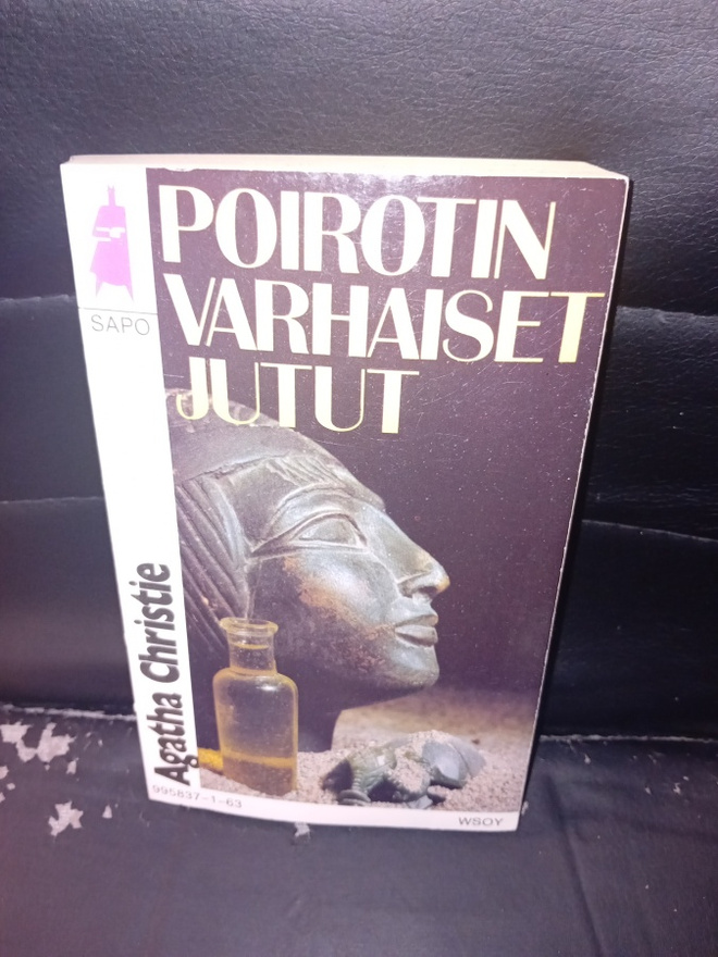 Agatha Christie : Poirotin varhaiset jutut ( SIS POSTIKULU )