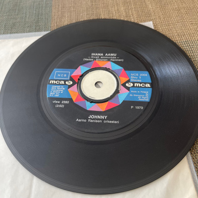 JOHNNY: Ihana aamu * Luulet vain *FIN 1970