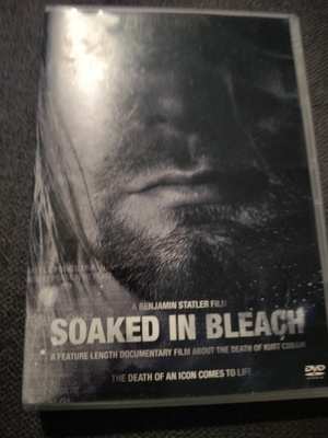 Soaked in blech-dokumentti Kurt Cobainin kuoleman ajoilta.