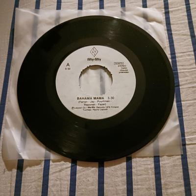 Sini & Timo Ja Karma – Bahama Mama 7" orig 1979 Disco uusi
