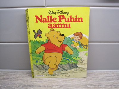 KULTAISET KIRJAT, DISNEY NALLE PUHIN AAMU no 4, 1988