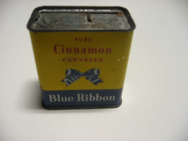 VANHA Cinnamon Blue Ribbon peltirasia