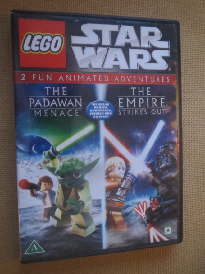 Lego Star Wars - The Empire Strikes Out DVD