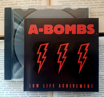 A-Bombs – Low Life Achivement (CD-ep)