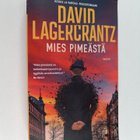 David Lagercrantz : Mies pimeästä - pikkukuva 1