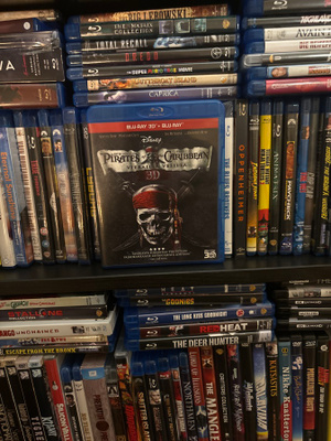 Pirates of the caribbean vierailla vesillä 3D