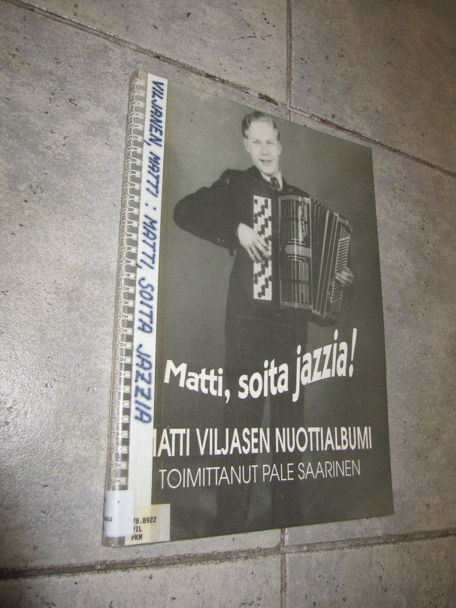 Matti Viljanen : MATTI SOITA JAZZIA