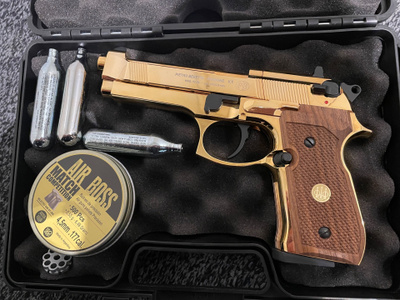 Umarex Beretta 92FS -ilmapistooli