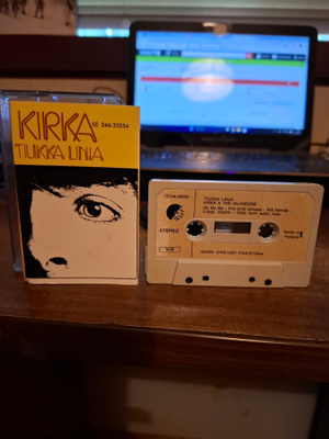 Kirka - Tiukka Linja