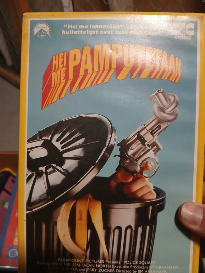 Hei me pamputetaan vhs