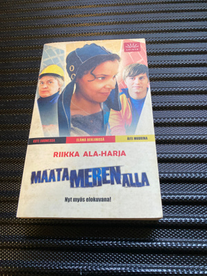 Riikka Ala-Harja - Maata meren alla