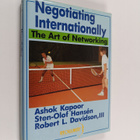 Ashok Kapoor : Negotiating internationally : the art of n... - pikkukuva 1