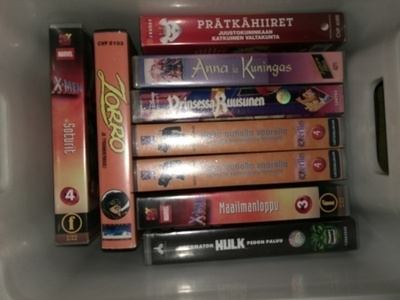 VHS videot Nakke Nakuttaja, Putte Possu ym