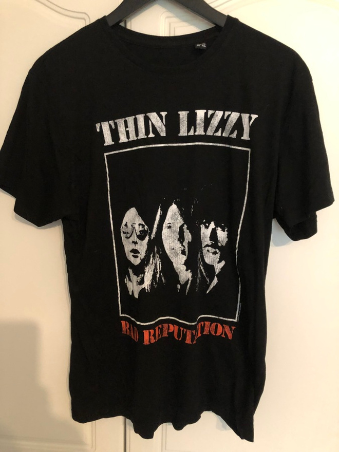 T-paita: Thin Lizzy-Bad Reputation. Koko: XL.