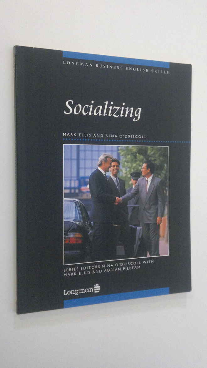 Mark Ellis and Nina O'Driscoll : Socializing