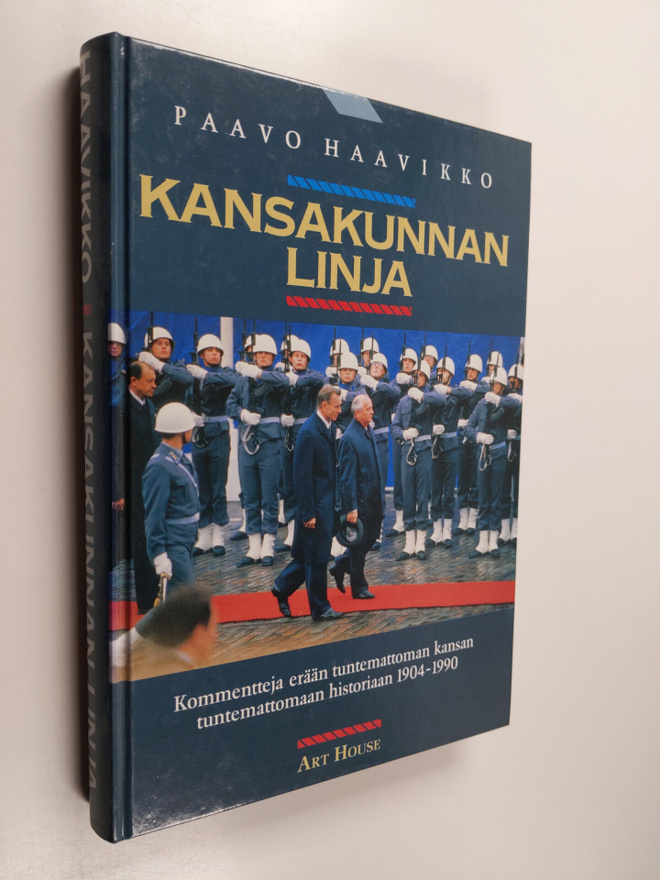 Paavo Haavikko : Kansakunnan linja