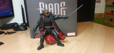 Mezco toys Blade 1:12 keräilyfiguuri, Marvel