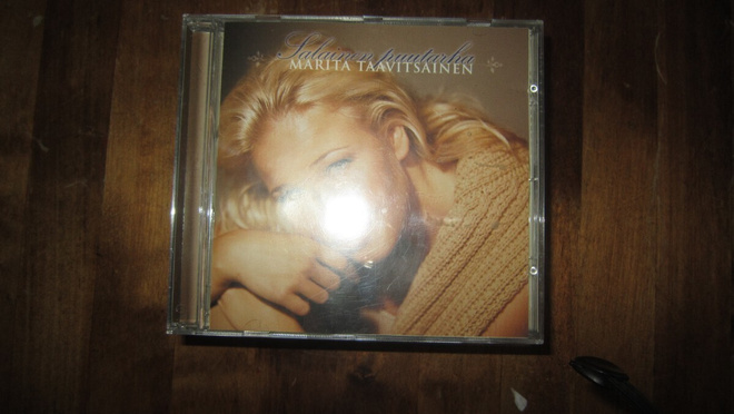 Marita Taavitsainen - Salainen puutarha