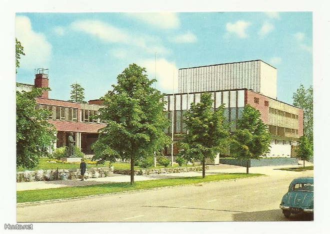 KOUVOLA: Sivistys- ja urheilutalo (teatteri)