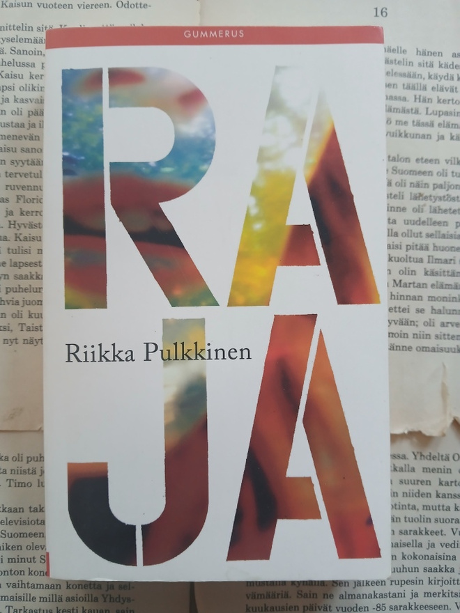 Riikka Pulkkinen - Raja (pokkari)