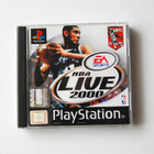 PS1: Huippukuntoinen NBA LIVE 2000 (1999) PAL - pikkukuva 1
