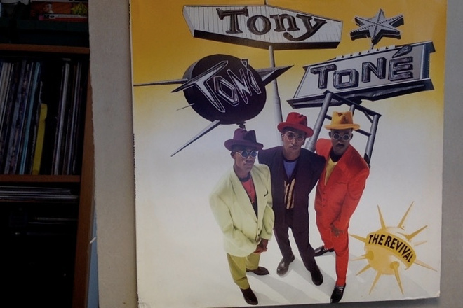 TONY ! TONI ! TONÉ !  ::  THE REVIVAL  ::  VINYYLI  LP  1990