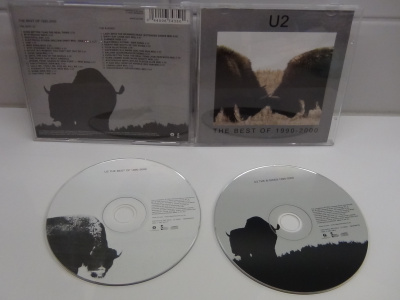 U2 , THE  BEST OF 1990 - 2000  - TUPLA