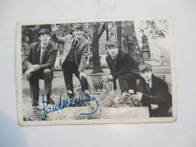 JENKKI HELLAS BEATLES N:O 22