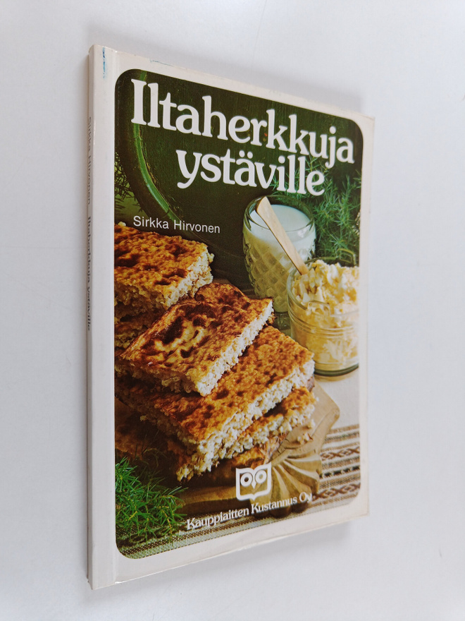 Sirkka Hirvonen : Iltaherkkuja ystäville
