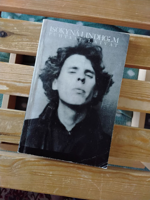 ISOKYNÄ LINDHOLM - Puhtaat Laivat