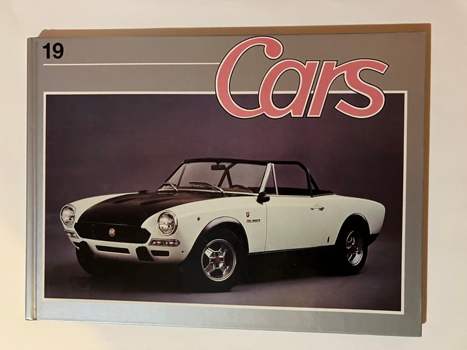 Cars Collection - Suuri tietokirja autoista 19
