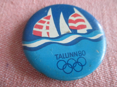 Olympia tallin80 pinssi,4,2 cm/made in USSD