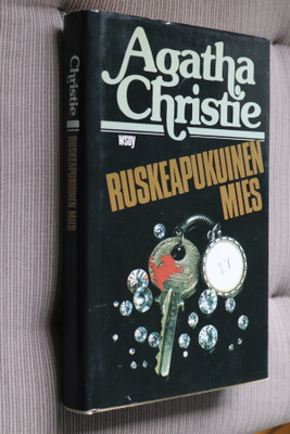 Agatha Christie : Ruskeapukuinen mies ( 2.p. 1985 )