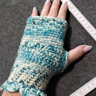 Alina´s Handmade käsityö RANTEENLÄMMITTIMET turkoosi valkoin - pikkukuva 3