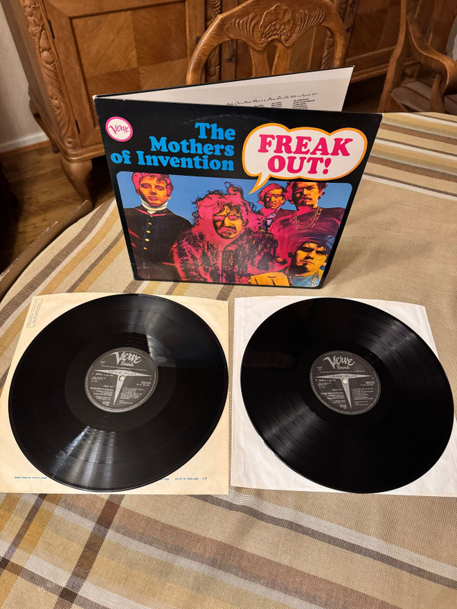 Frank Zappa and The Mothers of Invention - Uk!