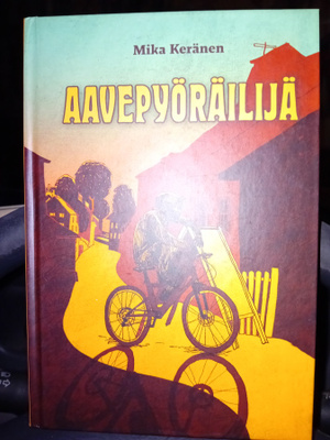 Keränen  : AAVEPYÖRÄILIJÄ  ( SIS  POSTIKULU  )