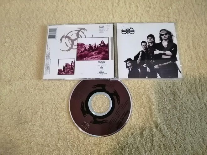 HEROES DEL SILENCIO - Senderos De Traicion CD