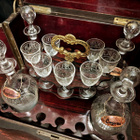 Tyylikäs Napoleon III -kauden liköörisetti (Cave à Liqueur), - pikkukuva 4