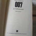 Ian Fleming - 007 ja Kultasormi (sid.) - pikkukuva 2