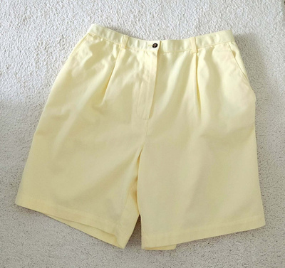 puuvillashortsit 44-46-48