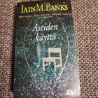 Aseiden käyttö Iain M. Banks - pikkukuva 1