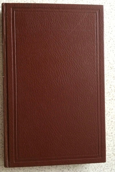 HEMINGWAY: KIRJAVA SATAMA